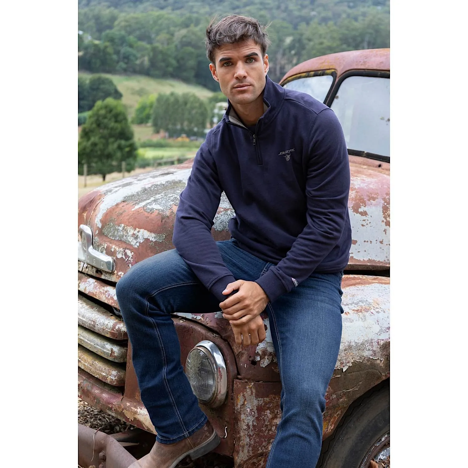 Bullzye Men's Aiden 1/4 Zip Pullover Navy