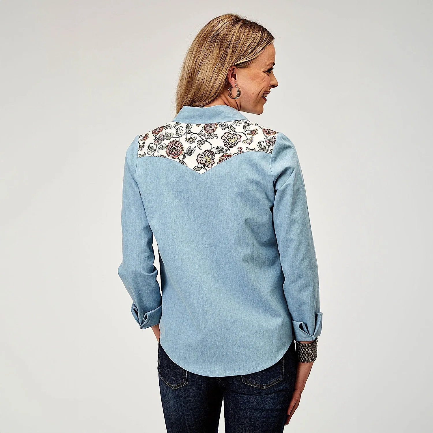 Roper Womens Studio West Collection L/S Shirt Solid Blue