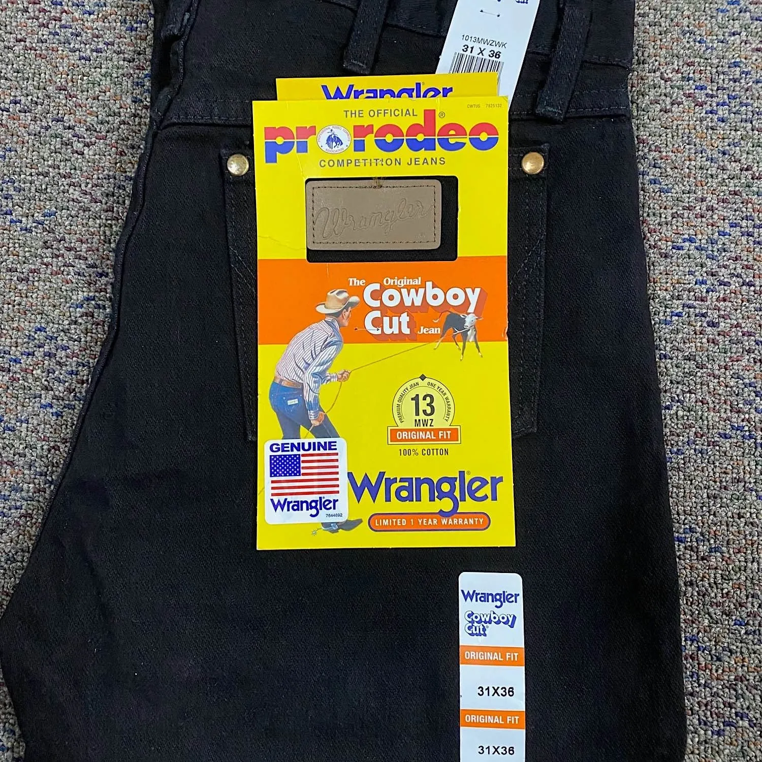 Wrangler Men's Cowboy Original Fit Jean Shadow Black Rigid