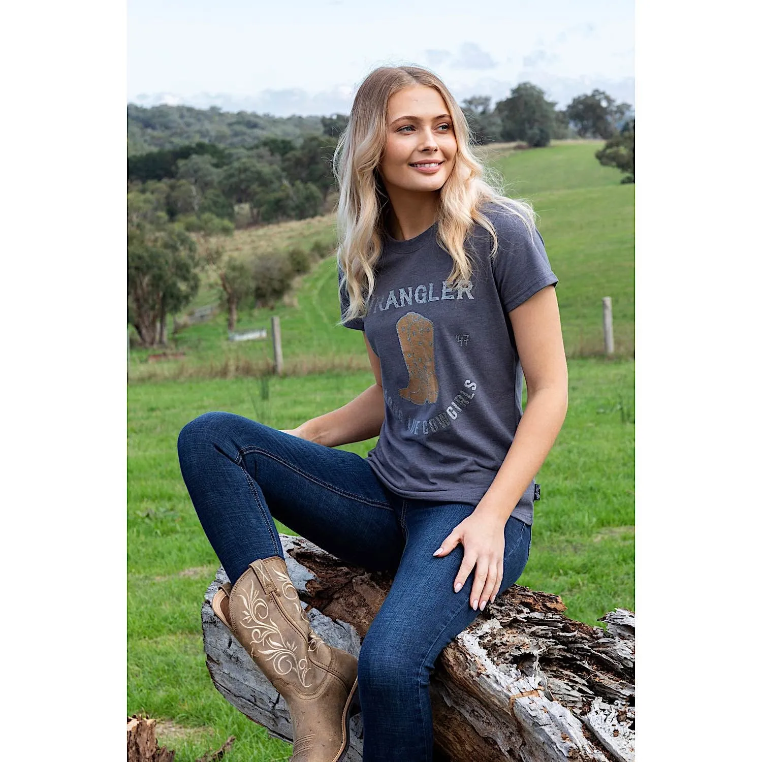 Wrangler Women's Raya Tee - Charcoal